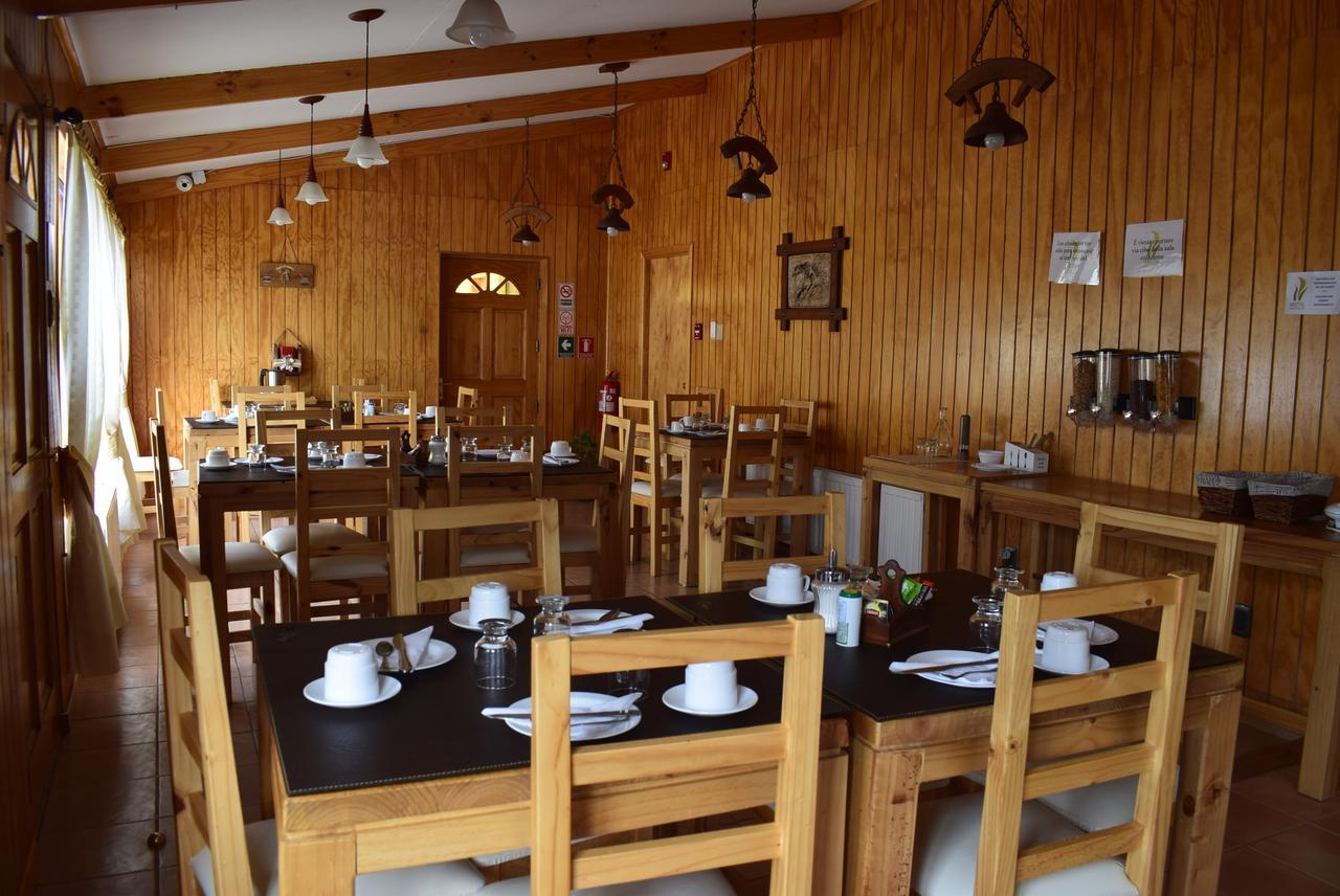 Hostal Loreto Belen Puerto Natales Exterior photo